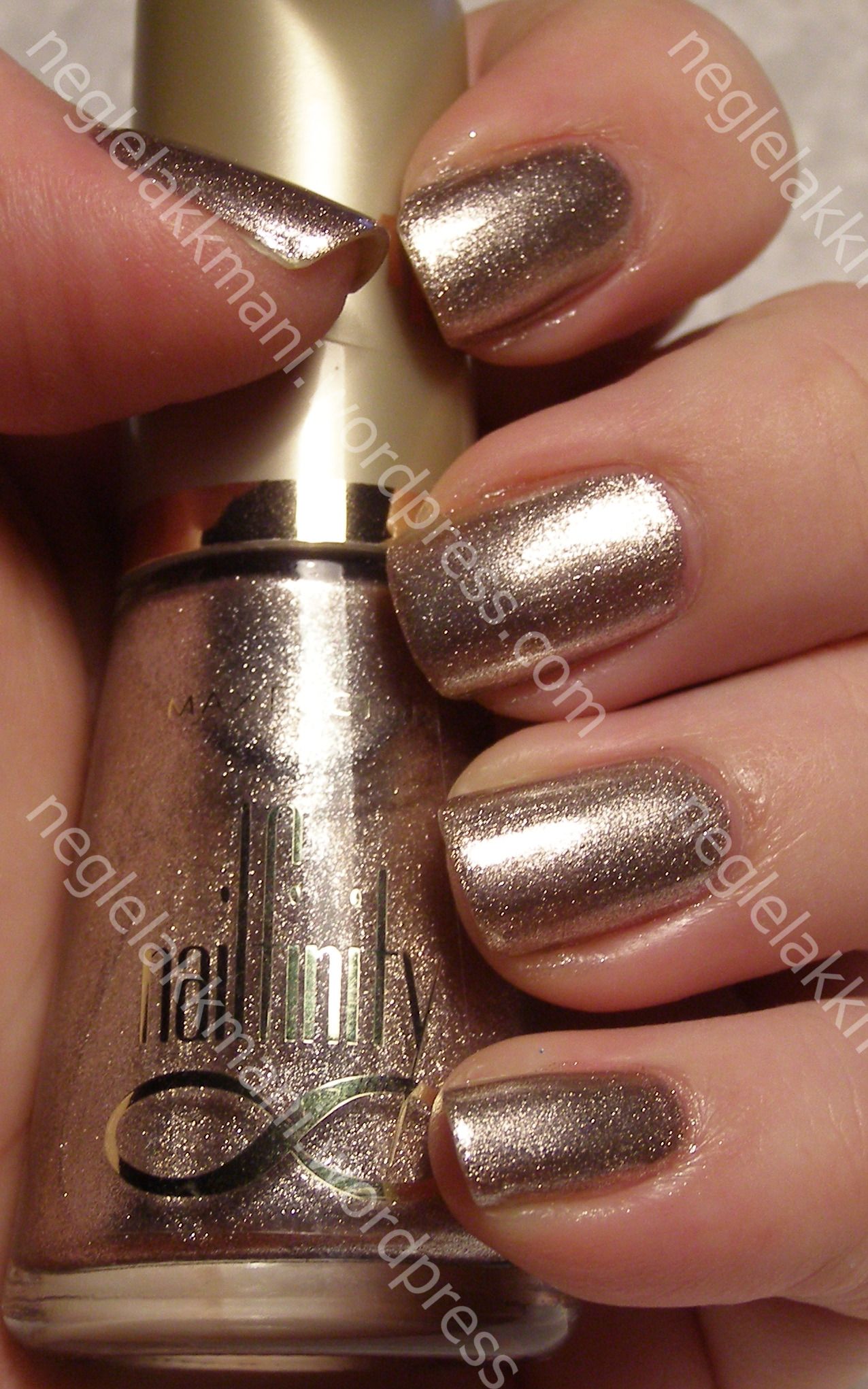 Max Factor Angel Nails