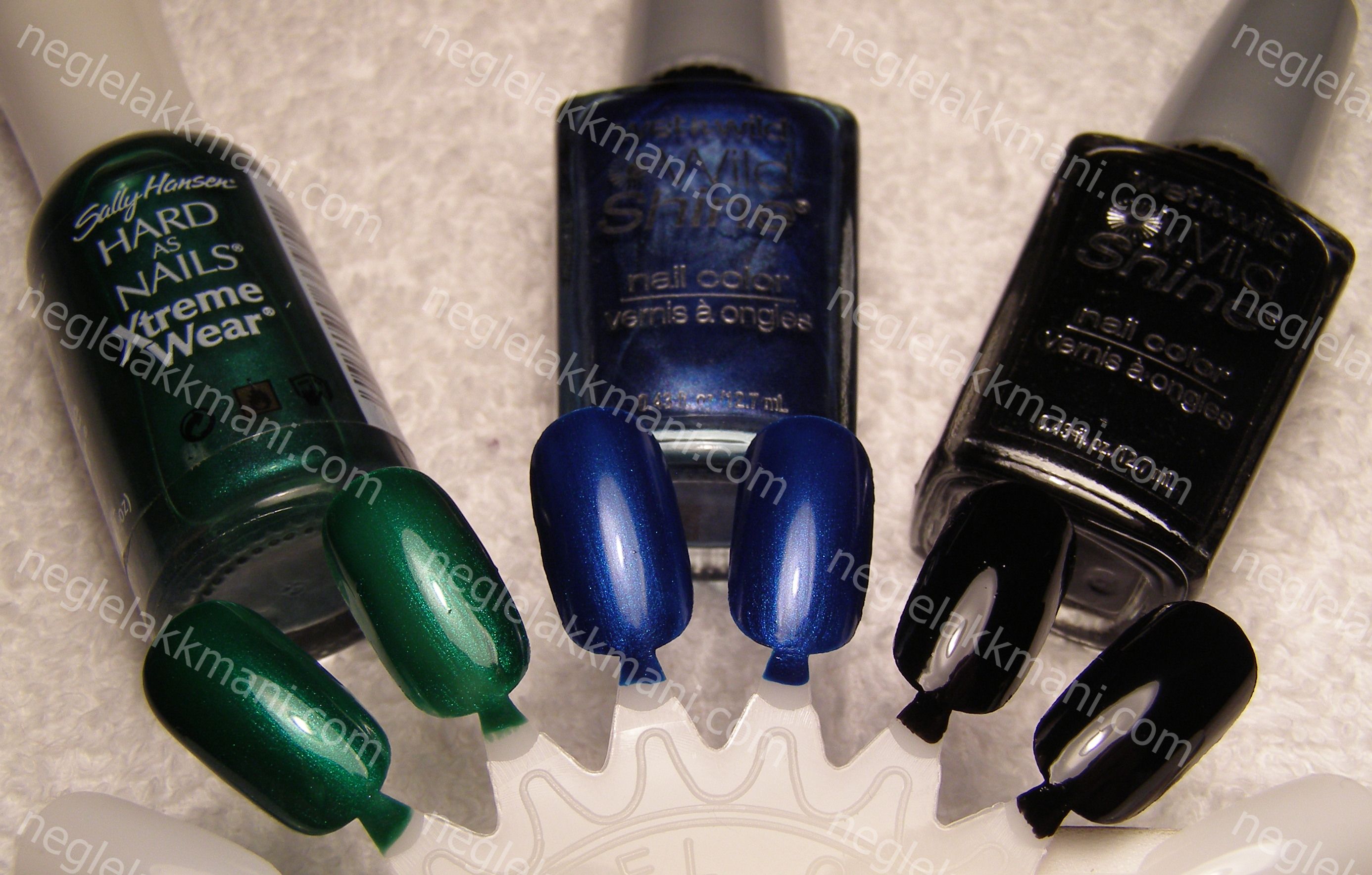 L-R Sally Hansen Emerald City/WnW Blue Sapphire/WnW Black Creme