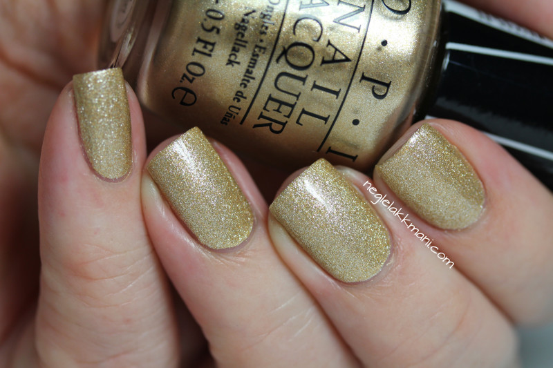 OPI Love.Angel.Music.Baby with top coat