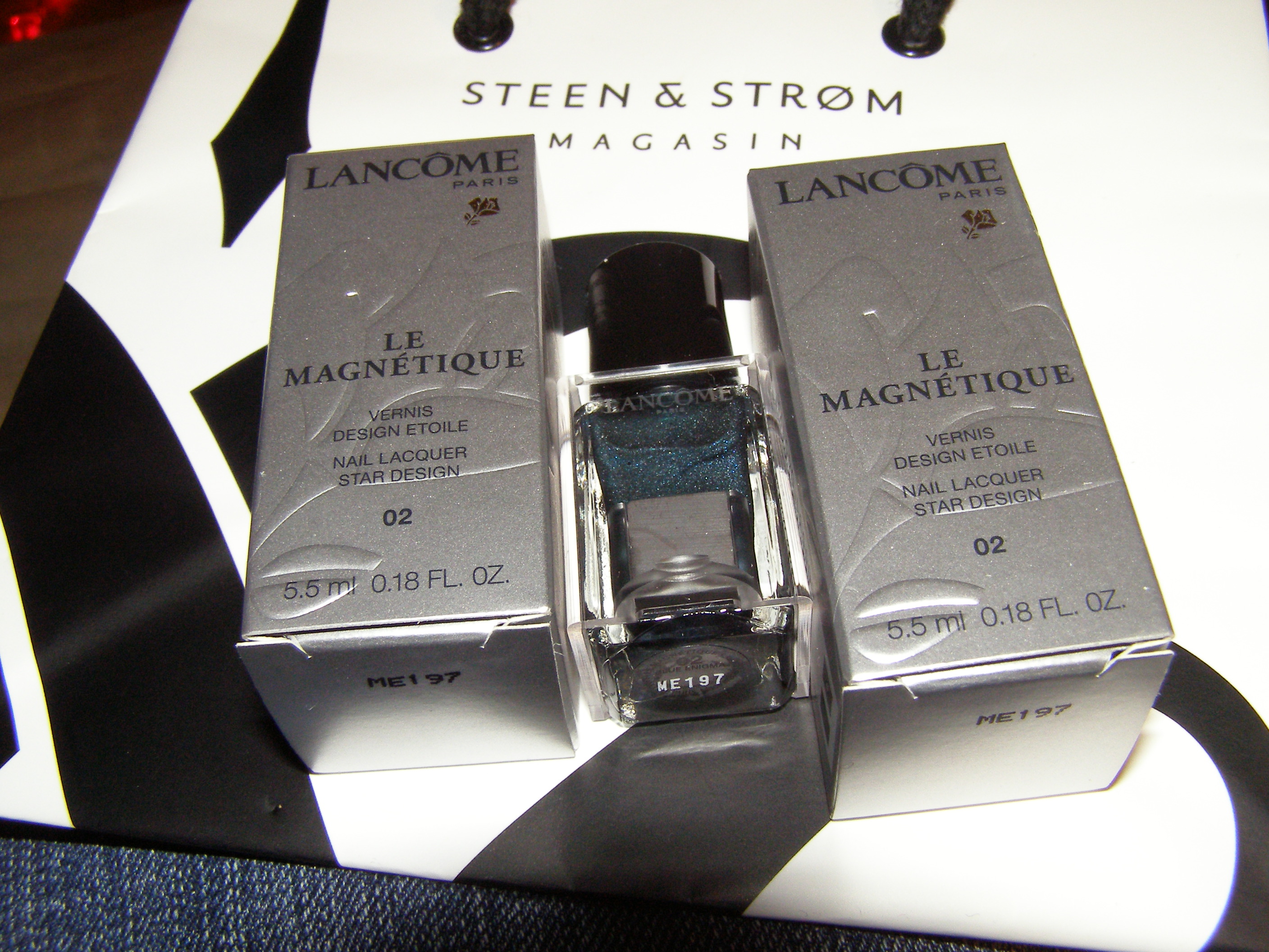 pc1202022 Lancome Le Magnétique